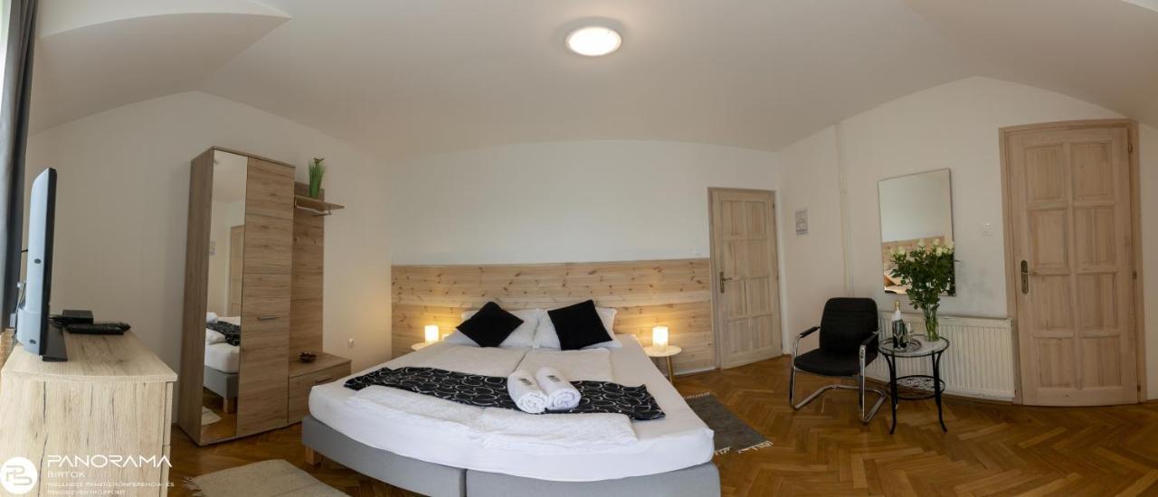 Panorama Birtok - Wellness Panzio, Konferencia Es Rendezvenykoezpont Bed and Breakfast Győrújbarát Εξωτερικό φωτογραφία
