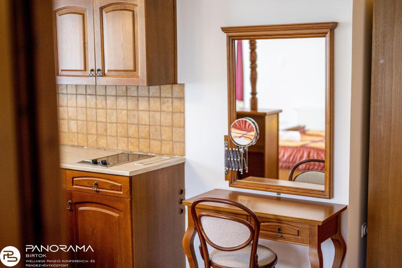 Panorama Birtok - Wellness Panzio, Konferencia Es Rendezvenykoezpont Bed and Breakfast Győrújbarát Εξωτερικό φωτογραφία